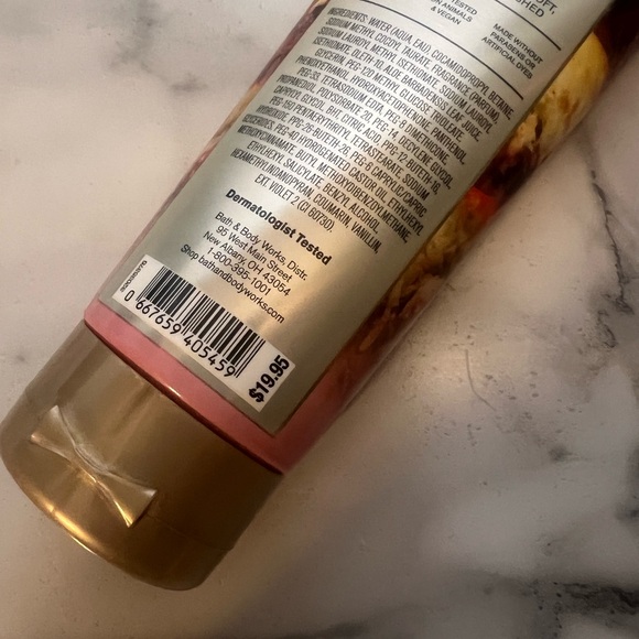 Bath & Body Works Milk Bar Raspberry Holiday Pie Bar Body Cream, Set of 3 - Picture 4 of 4